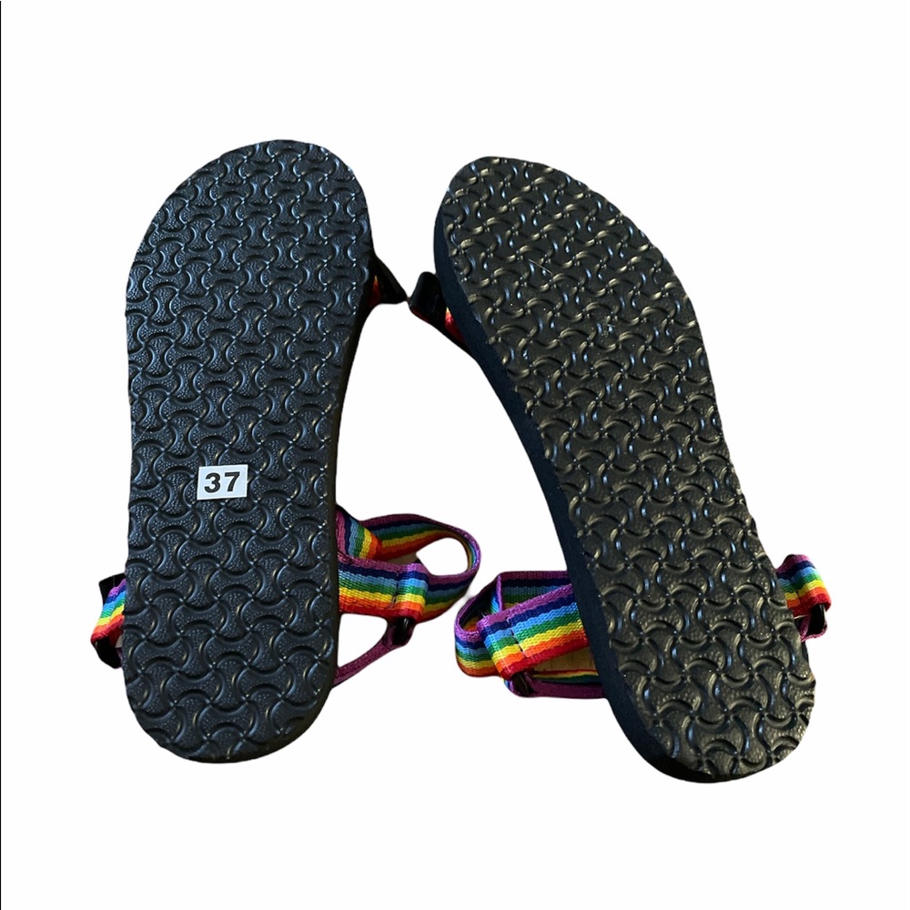 Fun unisex Pride Sandal in Stripes Sz 37 - Picture 5 of 7